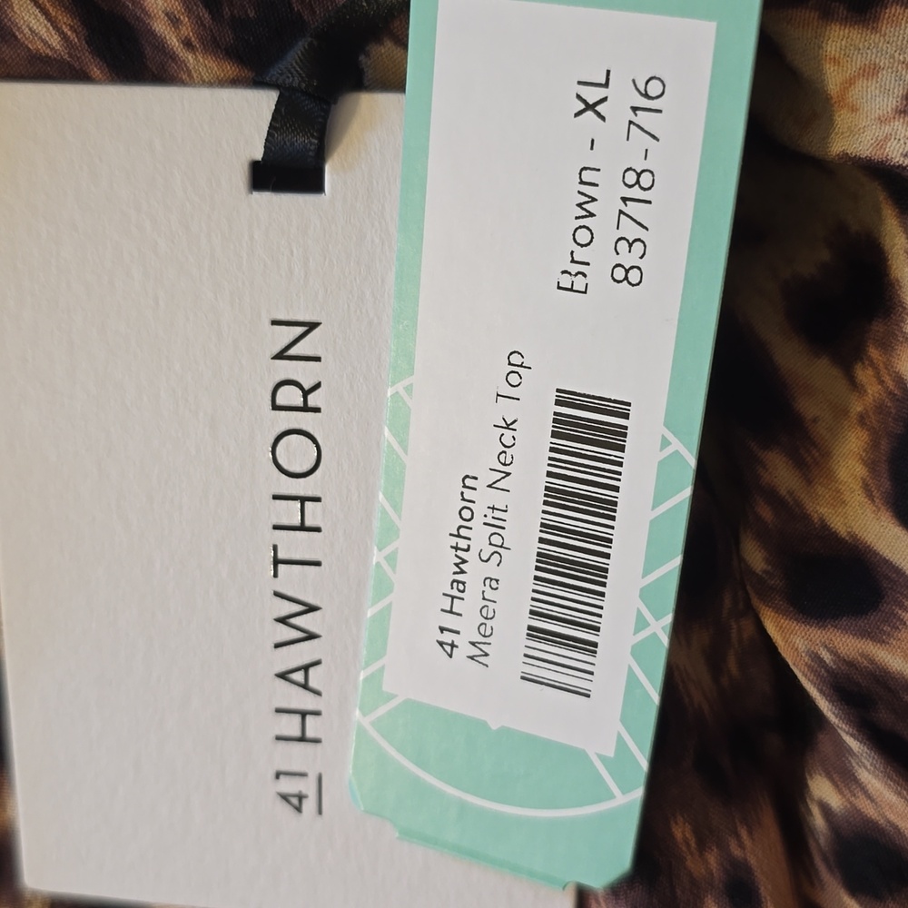41 hawthorn blouse, size XL, animal print - Picture 12 of 12